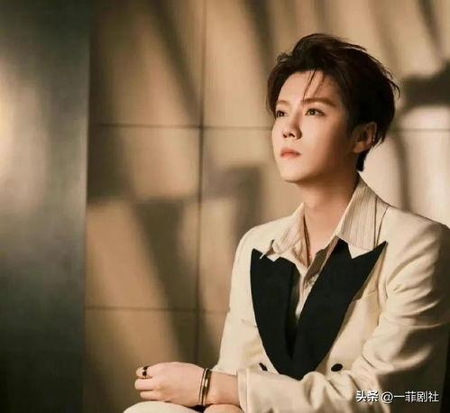 娱乐圈新闻明星爆料,明星大揭秘,幕后故事曝光! 第1张 娱乐圈新闻明星爆料,明星大揭秘,幕后故事曝光! 第1张